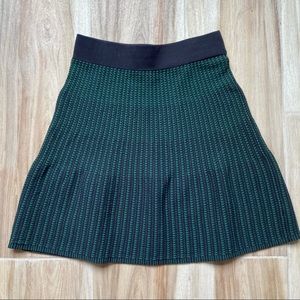 Ann Taylor • Black and Green Skater Sweater Skirt